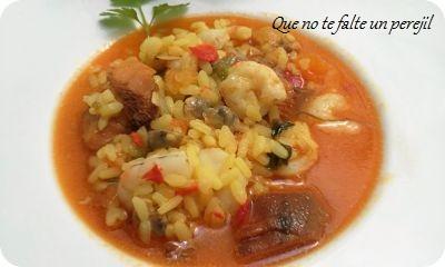 Arroz Caldoso con Chirlas, Gambas y Níscalos Arroz Caldoso con Chirlas, Gambas y Níscalos