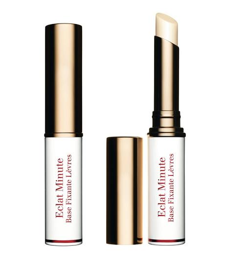 Joli Rouge Brillant, La Barra de Labios de Clarins que Atrae la Luz a los Labios