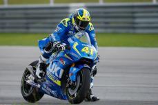 Lorenzo sorprendente en el primer día de test de MotoGP en Sepang