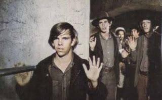 TRES FORAJIDOS Y UN PISTOLERO  (The Spikes Gang) (USA, 1974) Western