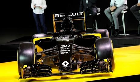 RENAULT ES EL PRIMER EQUIPO EN PRESENTARSE EN 2016 RENAULT ES EL PRIMER EQUIPO EN PRESENTARSE EN 2016
