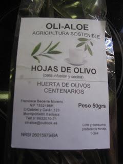 VIEIRAS CON SALSA NEGRA Y HOJAS DE OLIVO VIEIRAS CON SALSA NEGRA Y HOJAS DE OLIVO