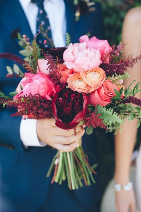 Rosa y melocotón ramo novias