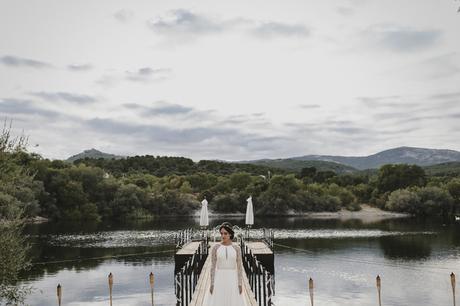 RAQUEL E ISRAEL: UNA BODA CON VISTAS AL LAGO RAQUEL E ISRAEL: UNA BODA CON VISTAS AL LAGO