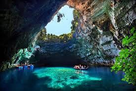 La increible cueva china de la Flauta de Caña.