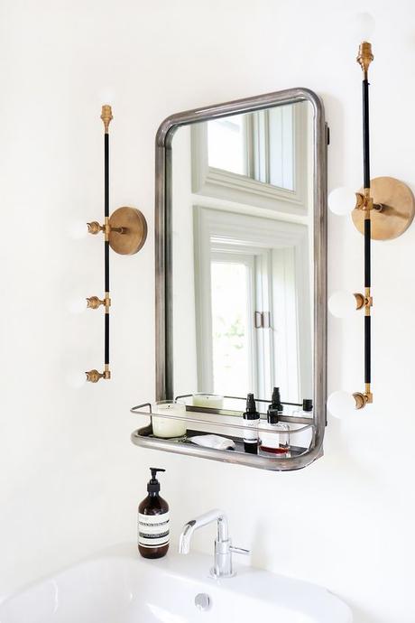 Inspiración de fin de semana: Espejos de baño con balda