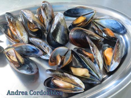 VELOUTE DE MEJILLONES AL AZAFRAN