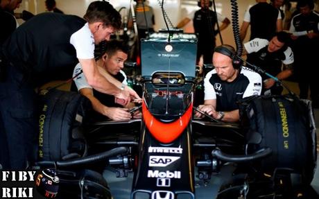 McLAREN ESTÁ ATADA A LA FILOSOFÍA DE HONDA