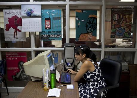 Granma: El diario que no piensa en tiempo real está decidido a cambiar Granma: El diario que no piensa en tiempo real está decidido a cambiar