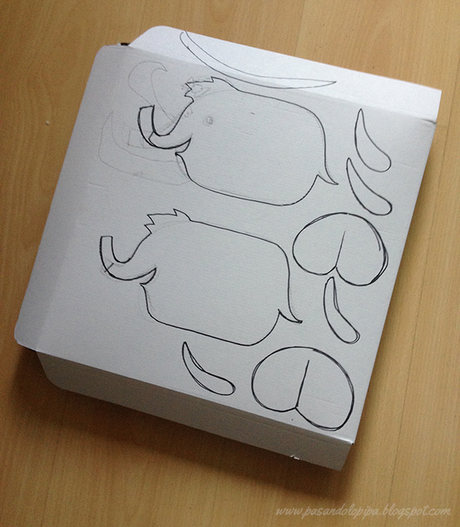 Los mamuts de cartón huelen a pizza