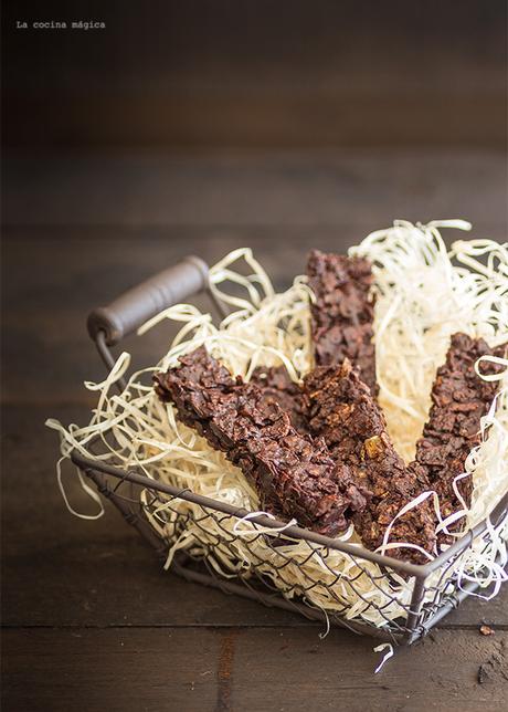 Barritas de cereales, chocolate y naranja Barritas de cereales, chocolate y naranja
