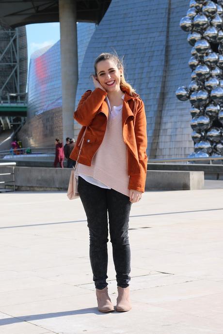 Outfit chic para un día en Bilbao Outfit chic para un día en Bilbao