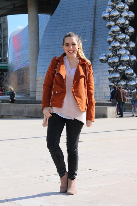 Outfit chic para un día en Bilbao Outfit chic para un día en Bilbao