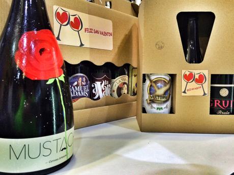 Cajas de cervezas para regalar. Mustache pintada a mano dia de los enamorados, menu san valentin, regalo san valentin, restaurantes romanticos, san valentin, cervezas en san valentin
