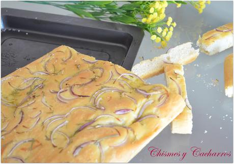 Focaccia de Romero y Cebolla