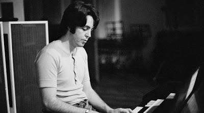 The Beatles: Why Don’t We Do It In The Road? The Beatles: Why Don’t We Do It In The Road?