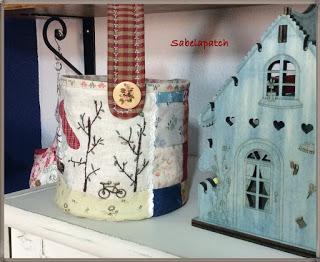 Cesta con asa Cesta con asa