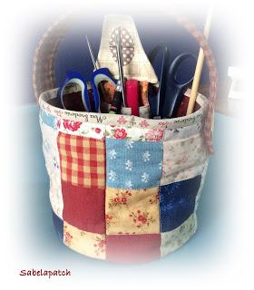 Cesta con asa Cesta con asa