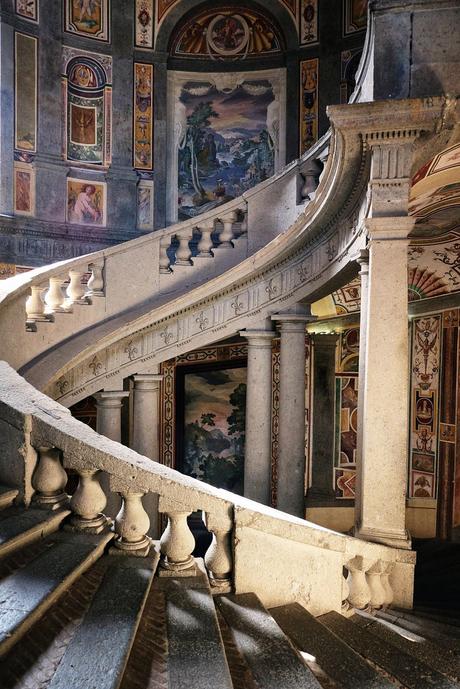 La scala regia del palazzo Farnese a Caprarola