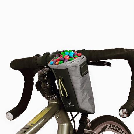 Apidura ofrece una interesante línea de bolsos para el cuadro de la bicicleta para gran capacidad de almacenamiento Apidura ofrece una interesante línea de bolsos para el cuadro de la bicicleta para gran capacidad de almacenamiento