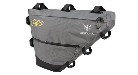 Apidura ofrece una interesante línea de bolsos para el cuadro de la bicicleta para gran capacidad de almacenamiento Apidura ofrece una interesante línea de bolsos para el cuadro de la bicicleta para gran capacidad de almacenamiento