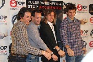 Fernando Llorente y Filipe Luís juntos por la educación vial y el lanzamiento de la pulsera benéfica STOP ACCIDENTES