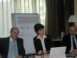 Una nueva combinación de fármacos para el cáncer de mama consigue la desaparición del tumor antes de la cirugía en la mitad de los casos Una nueva combinación de fármacos para el cáncer de mama consigue la desaparición del tumor antes de la cirugía en la mitad de los casos