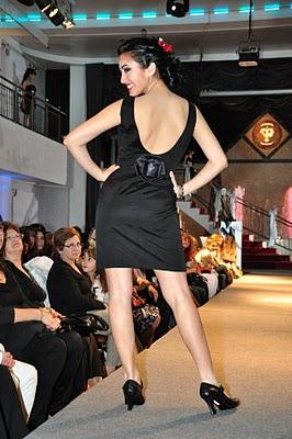 Desfile en Victoria Palace Recepciones 2010 Desfile en Victoria Palace Recepciones 2010