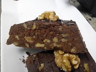 TURRÓN DE CHOCOLATE Y NUECES