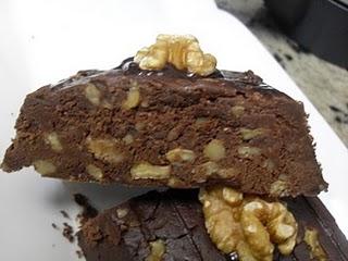 TURRÓN DE CHOCOLATE Y NUECES