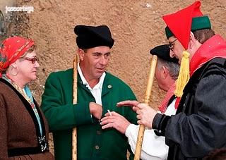EL FOLCLORE DE CANTABRIA EL FOLCLORE DE CANTABRIA