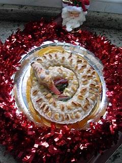 ANGUILA DE MAZAPÁN DE YEMA ANGUILA DE MAZAPÁN DE YEMA