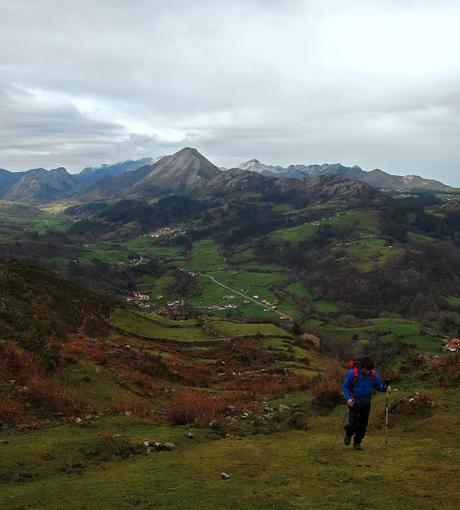 Peña Llabres desde Rioseco Peña Llabres desde Rioseco