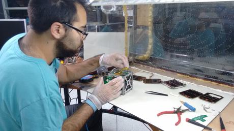 SUCHAI: La esperanza del primer satélite desarrollado en Chile SUCHAI