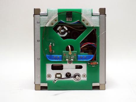 SUCHAI: La esperanza del primer satélite desarrollado en Chile SUCHAI