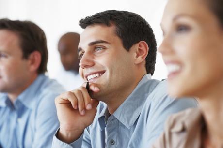 Escuchar: percibir más interpretar Escuchar: percibir más interpretar