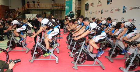 Los equipos RH+ / Polartec recaudaron gracias a Citroën 5.414 euros para el CEADAC Los equipos RH+ / Polartec recaudaron gracias a Citroën 5.414 euros para el CEADAC
