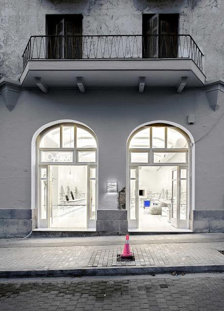 Minimal Vision Minimal Vision