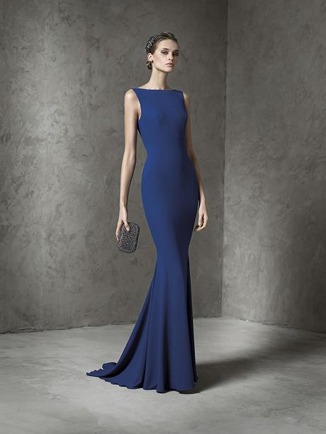Vestidos elegantes para una boda de noche, por @Pronovias_ES LAURIA Pronovias Fiesta 2016