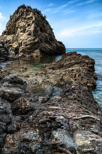 MARO (MÁLAGA): ACANTILADOS DE MARO -CALA DEL CAÑUELO-