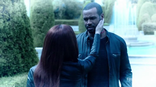 El cautivador Alec Lightwood y el hierático Jace Wayland El cautivador Alec Lightwood y el hierático Jace Wayland