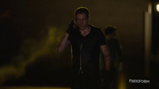 El cautivador Alec Lightwood y el hierático Jace Wayland El cautivador Alec Lightwood y el hierático Jace Wayland