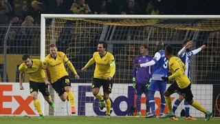 FC Porto vuelve de Alemania con un adverso resultado en su visita al Borussia Dortmund (2-0) FC Porto vuelve de Alemania con un adverso resultado en su visita al Borussia Dortmund (2-0)