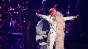 La gran triunfadora de los Grammy 2016, Taylor Swift lady gaga david bowie grammys