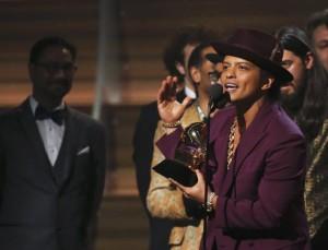 La gran triunfadora de los Grammy 2016, Taylor Swift Bruno Mars Grammys