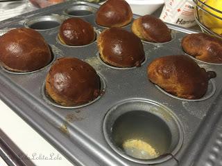 BABÁS NAPOLITANOS RELLENOS DE NATA . DESAFIO DULCE DE FEBRERO