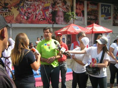 EL RECREO - LA FUNDACION A TODA VIDA VENEZUELA CONTINUA DESARROLANDO SUS ACTIVIDADES RECREATIVAS EN EL BULEVAR DE SABANA GRANDE. Motivando a que la comunidad se vaya incorporando cada día