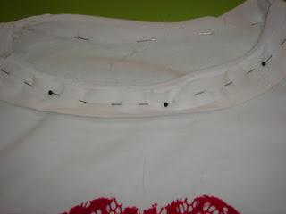 COMO HACER UNA CAMISETA BASICA CON APLICACION COMO HACER UNA CAMISETA BASICA CON APLICACION