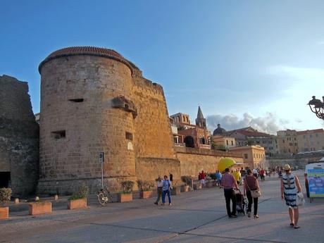 VIAJE A CERDEÑA (ALGUERO DIAS 1 Y 2)