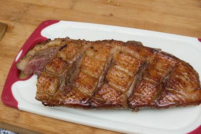 Pato con mermelada de arándanos Pato con mermelada de arándanos